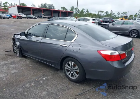 2015 Honda Accord Lx z USA, uszkodzony, nr VIN 1HGCR2F39FA069872
